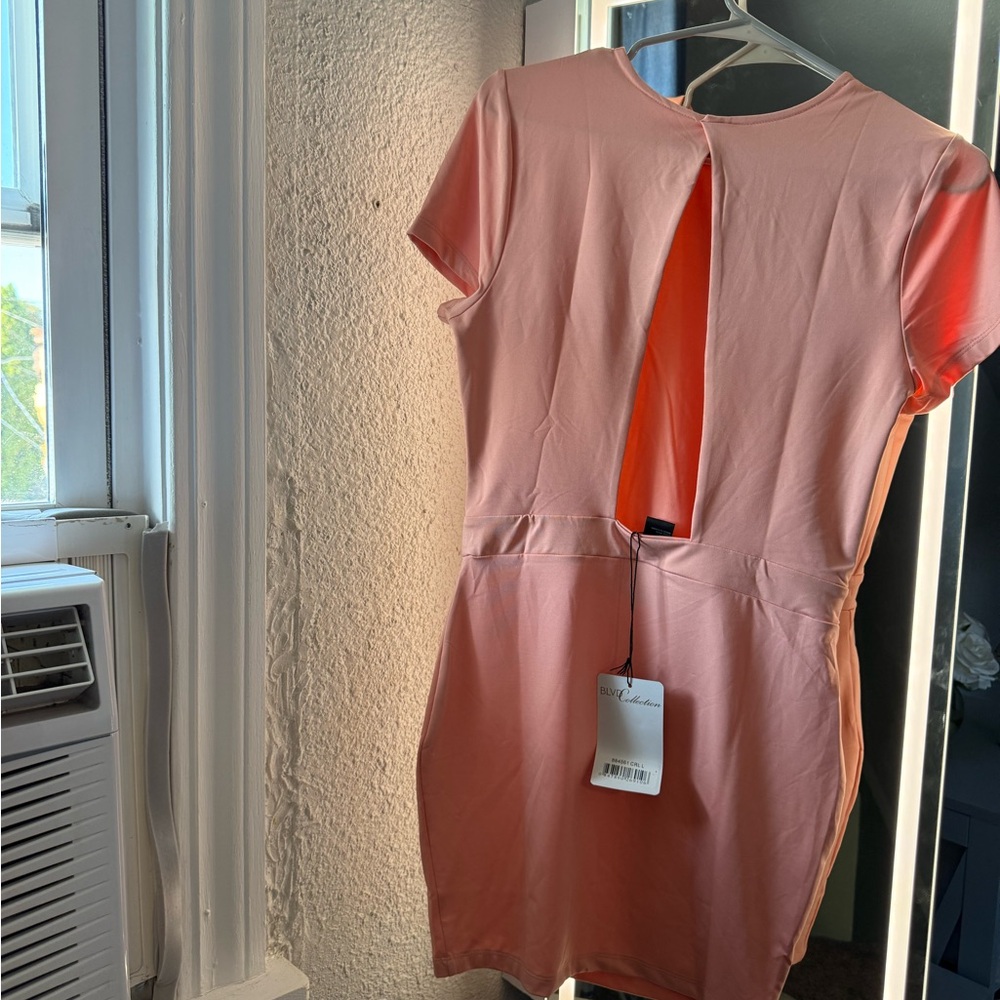 BLVD Collection 🍑 Peach Mini Dress - Picture 2 of 4